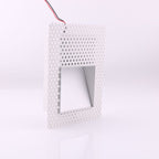 Modern Die-Cast Aluminium Wall Light for Living Room and Hallway — Halden Lighting