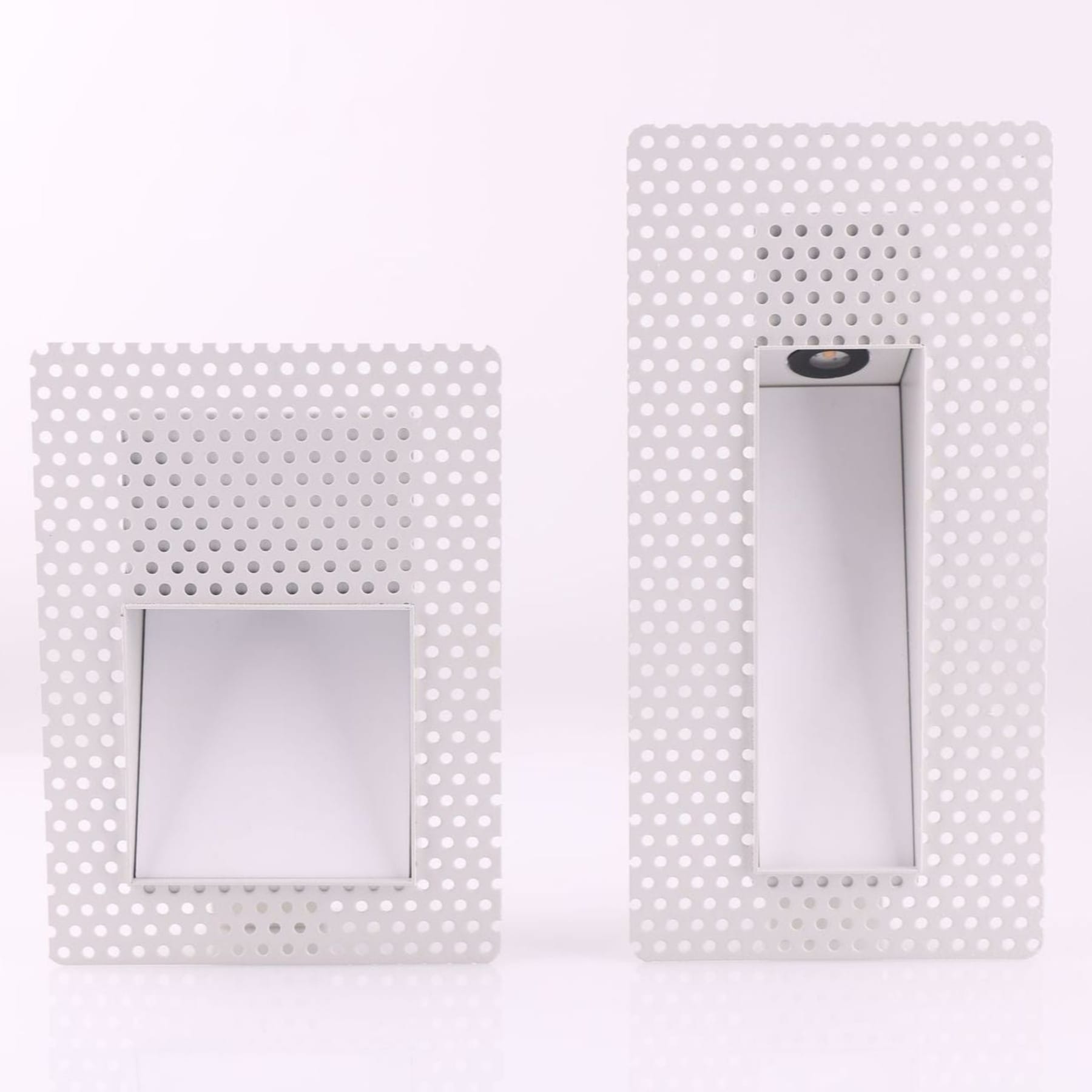 Modern Die-Cast Aluminium Wall Light for Living Room and Hallway — Halden Lighting