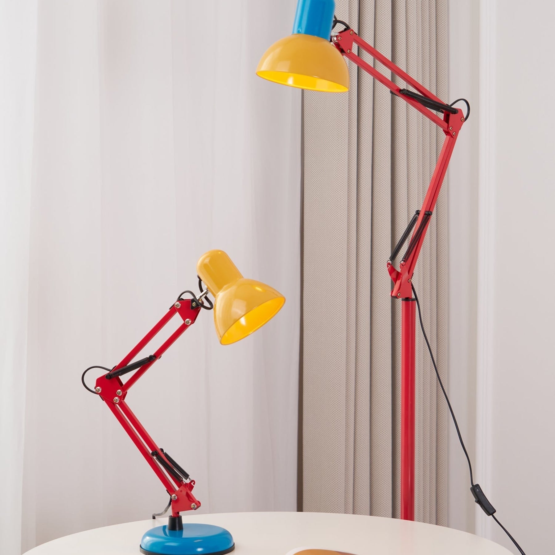 Modern Metal Table Lamp With Bulb Included for Home Office — Halden Lighting