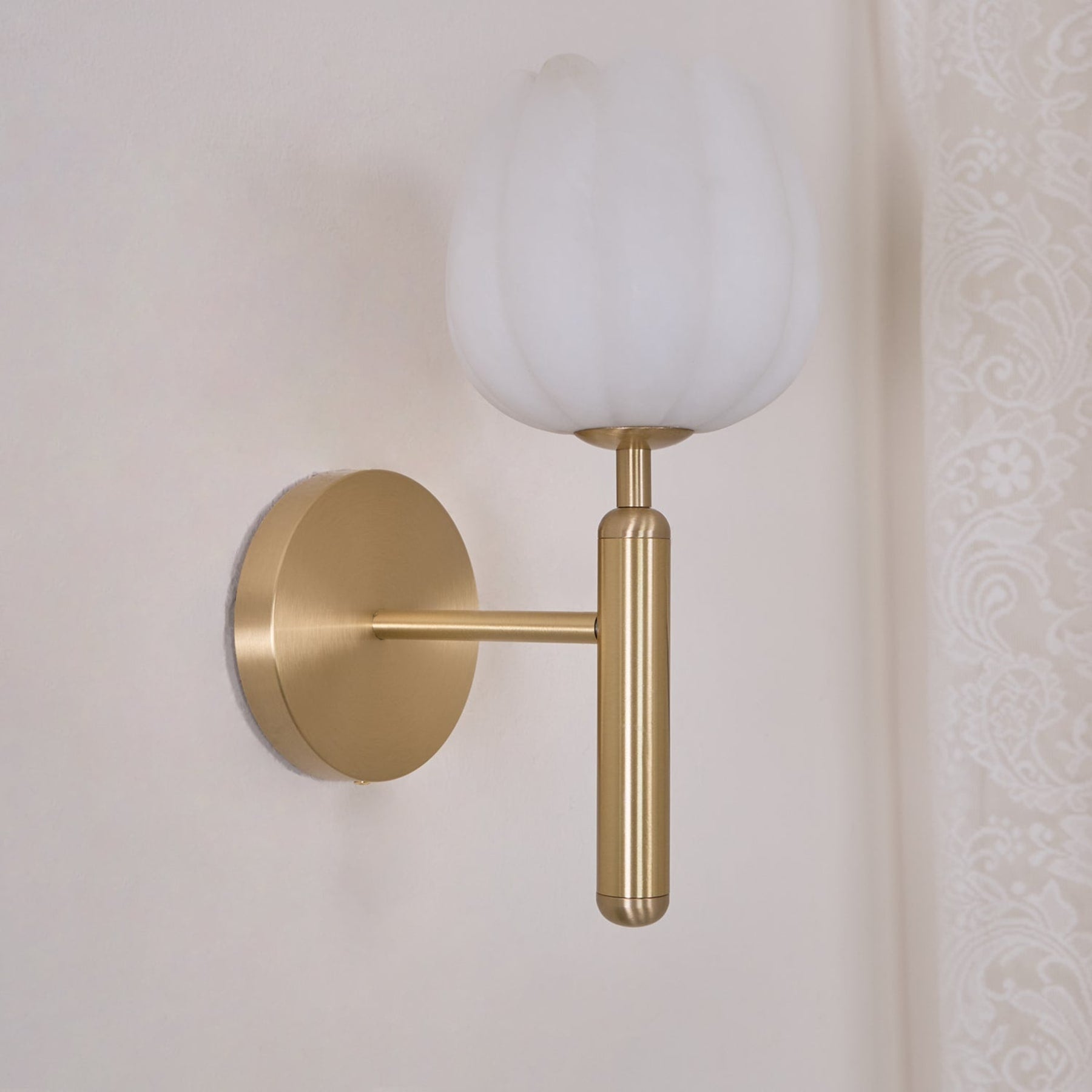 Modern Metal Wall Light With Integrated LED for Living Room — Halden Lighting