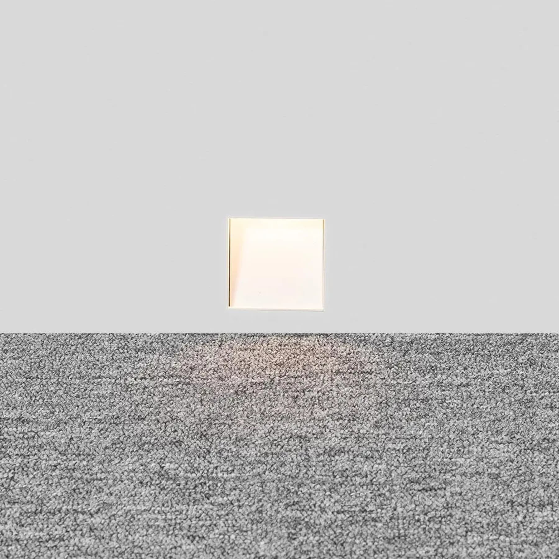 Modern Die-Cast Aluminium Wall Light for Living Room and Hallway — Halden Lighting