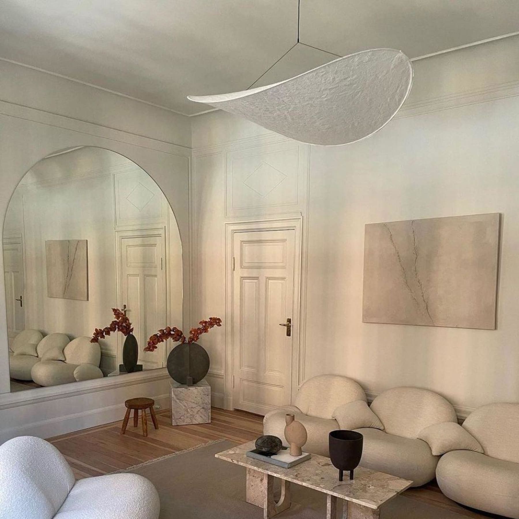 Modern Round Pendant Light With Stepless Dimming — Halden Lighting