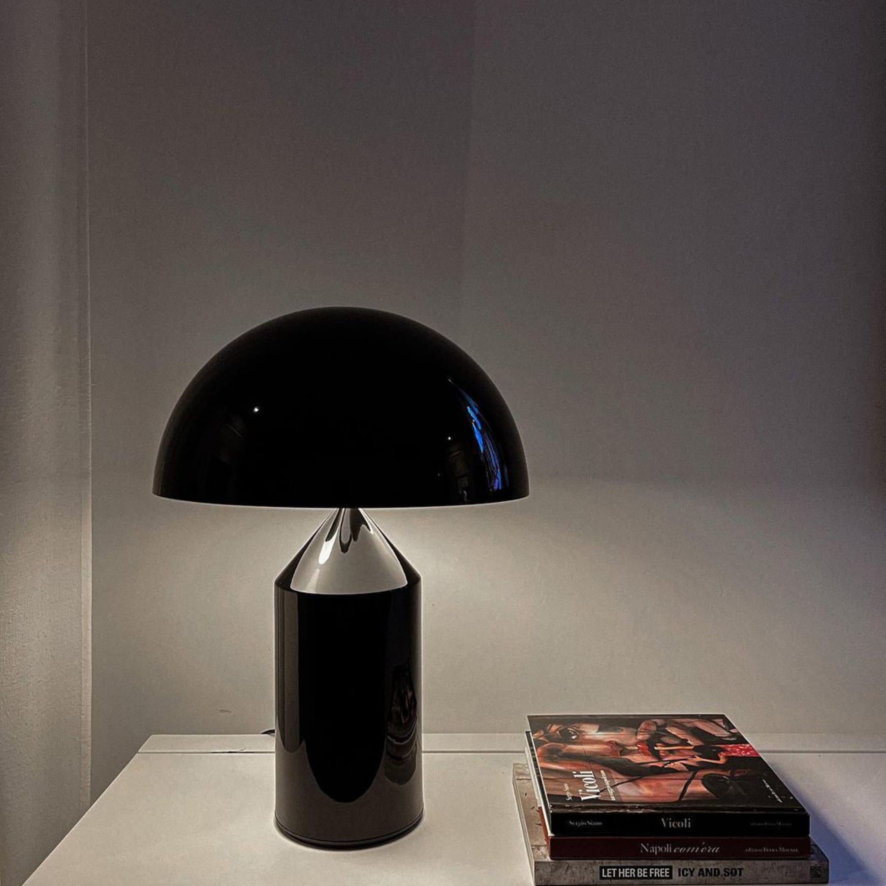 Modern Metal Table Lamp for Living Room and Bedroom — Halden Lighting