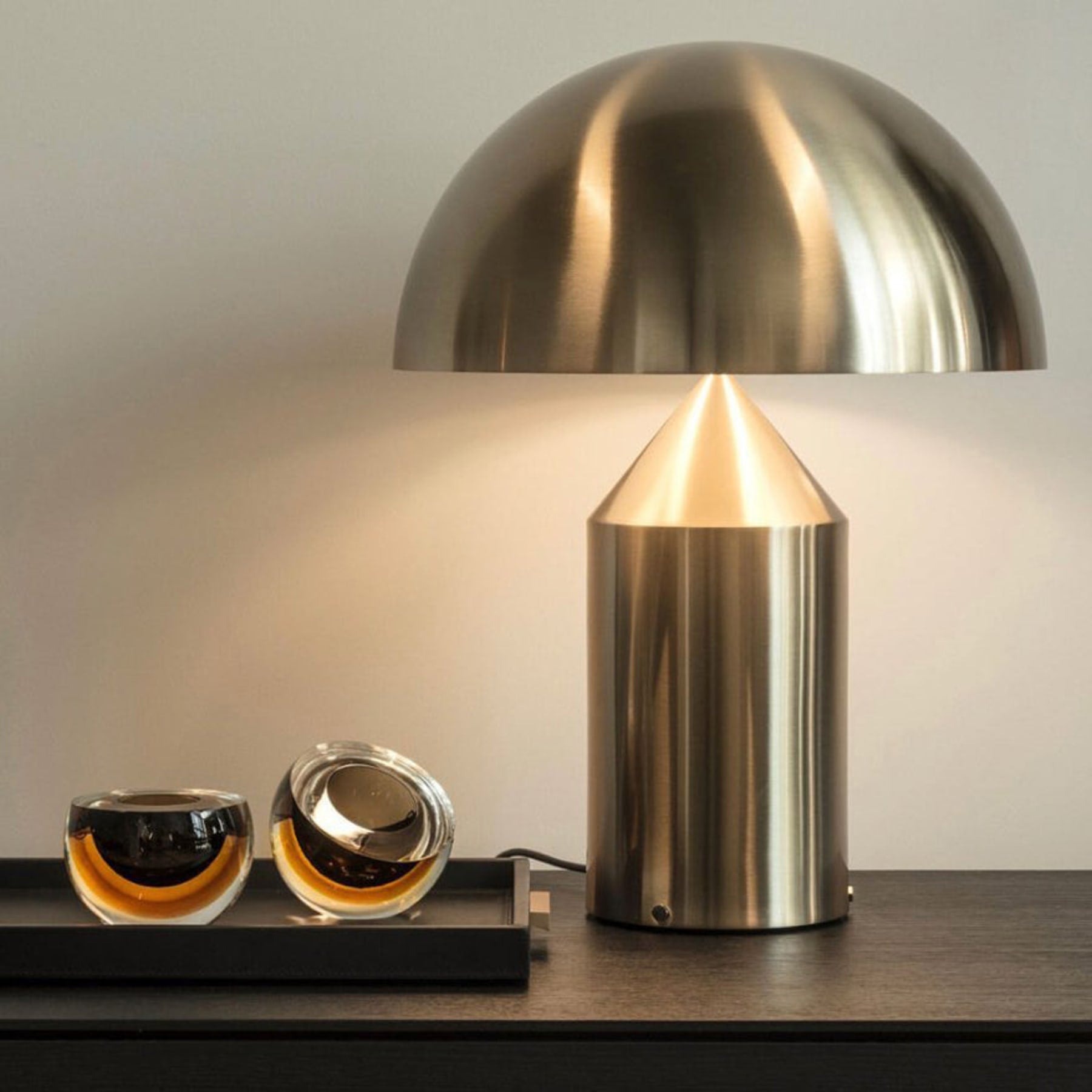 Modern Metal Table Lamp for Living Room and Bedroom — Halden Lighting