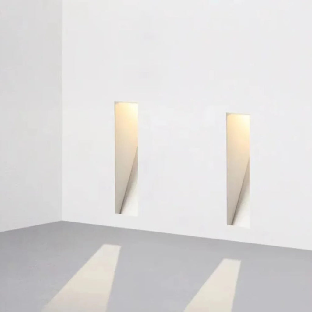 Modern Die-Cast Aluminium Wall Light for Living Room and Hallway — Halden Lighting