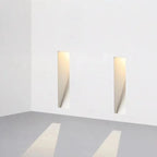 Modern Die-Cast Aluminium Wall Light for Living Room and Hallway — Halden Lighting