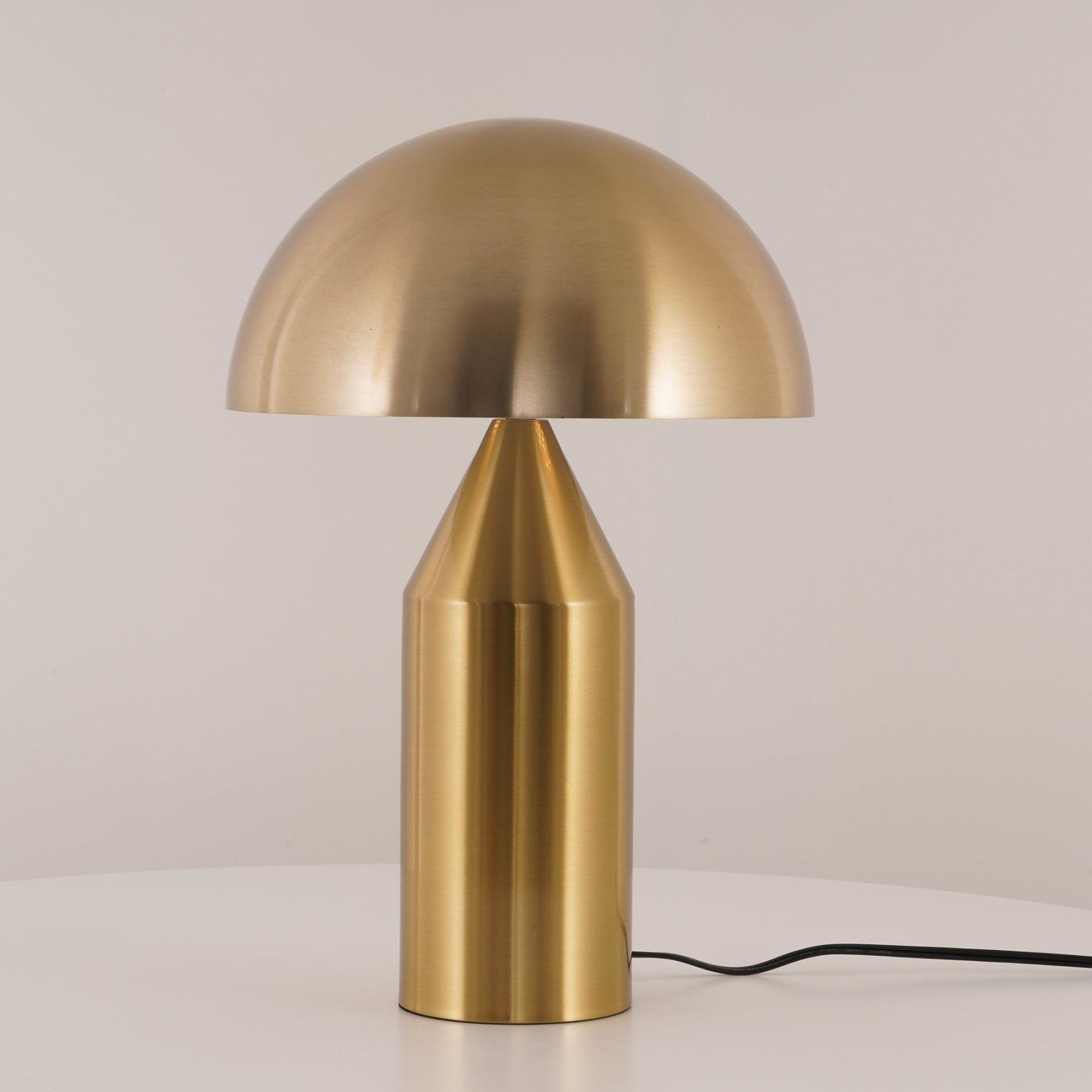 Modern Metal Table Lamp for Living Room and Bedroom — Halden Lighting