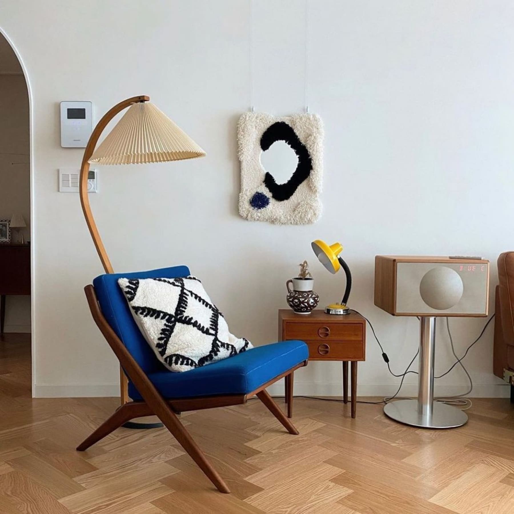 Scandinavian Wood Floor Lamp With Warm LED Glow for Living Room — Halden Lighting